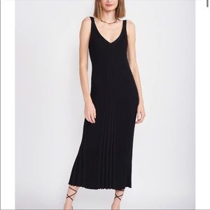 NWOT En Saison Nico Knit Midi Dress